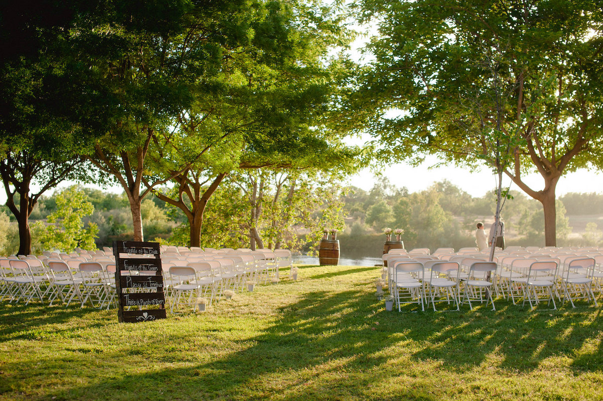 Riffles Resort River Wedding Events