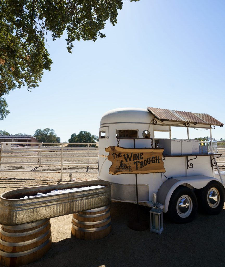 Saureel Vineyards horse trailer bar