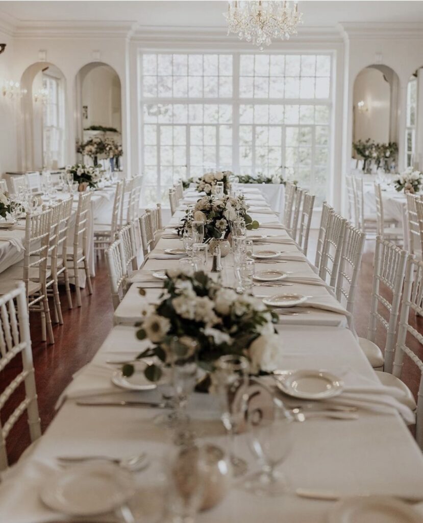 Monte Verde Inn Sierra foothills weddings Estate indoor dining