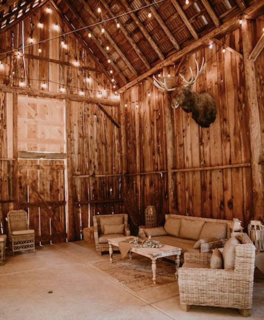 The Ranch at Stoney Creek, El Dorado County. Inside the red barn; sitting area.
