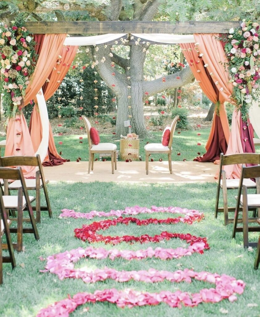 Strelitzia Flower Company. Beautiful wedding altar.