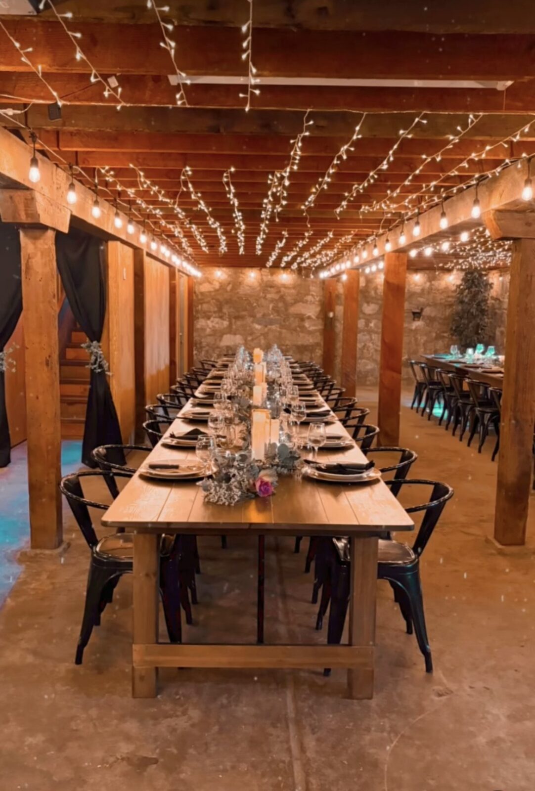Cante Ao Vinho, Placer County, tasting room.  Perfect for meetings  Cellar long table for meals or meetings.